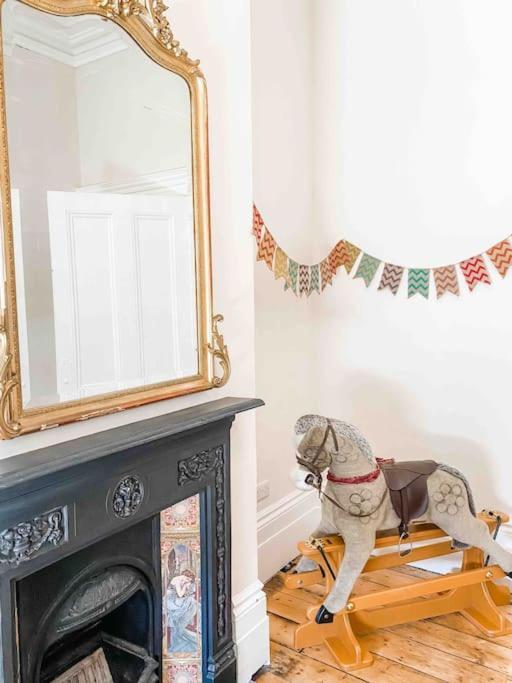 Apartament Luxurious Victorian, A Few Minutes From The Beach - Sleeps 2 Adults And Up To 3 Children St Leonards-on-Sea Zewnętrze zdjęcie