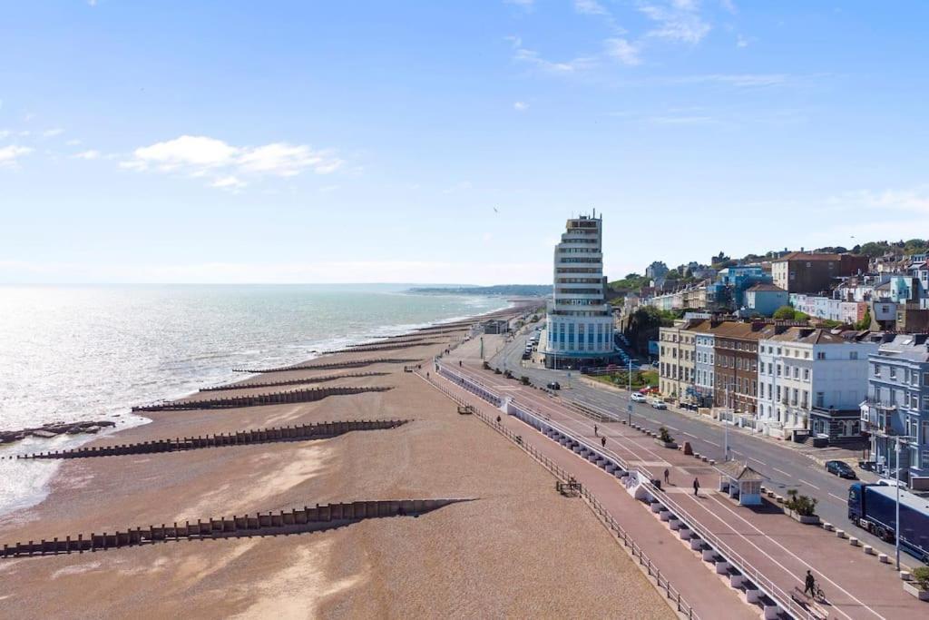Apartament Luxurious Victorian, A Few Minutes From The Beach - Sleeps 2 Adults And Up To 3 Children St Leonards-on-Sea Zewnętrze zdjęcie