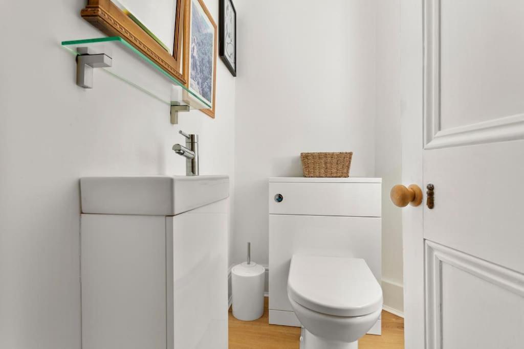 Apartament Luxurious Victorian, A Few Minutes From The Beach - Sleeps 2 Adults And Up To 3 Children St Leonards-on-Sea Zewnętrze zdjęcie